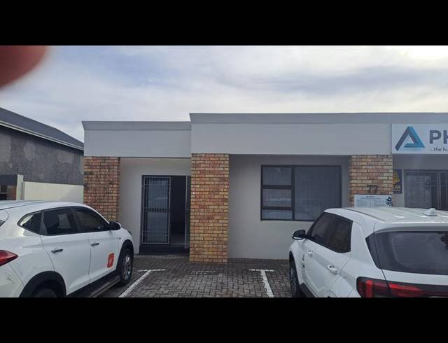 BUSINESS PROPERTY TO RENT IN NEWTON PARK